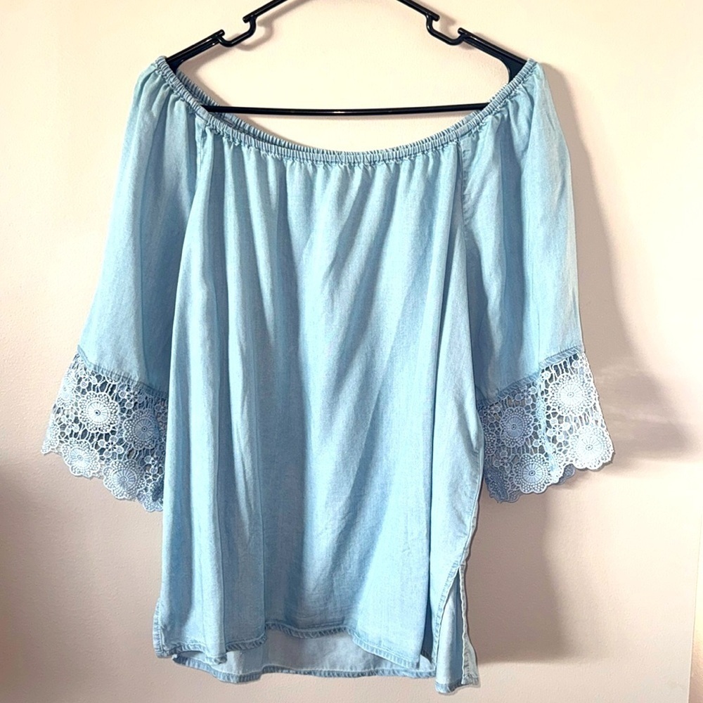 Soho New York & Company Jeans  Denim Colored Blouse M